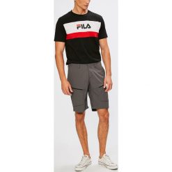 Salewa - Szorty. Szare bermudy męskie Salewa, z materiału, casualowe. W wyprzedaży za 199,90 zł.