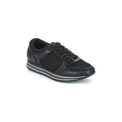 Buty Chattawak COME. Czarne trampki i tenisówki damskie Chattawak, bez wzorów, bez zapięcia. Za 149,50 zł.