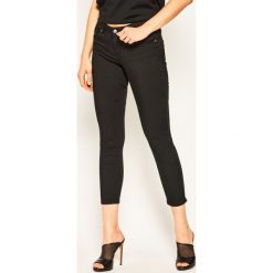 Jeansy Slim Fit Liu Jo WA0186 T7144. Czarne jeansy damskie Liu Jo. W wyprzedaży za 419,00 zł.