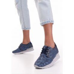 Granatowe Buty Sportowe Sereisana. Niebieskie buty sportowe damskie Born2be, bez wzorów, sportowe. Za 129,99 zł.