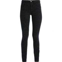 Calvin Klein Jeans CKJ 011 MID RISE SKINNY Jeans Skinny Fit ck black. Czarne jeansy damskie relaxed fit Calvin Klein Jeans, z bawełny. Za 399,00 zł.