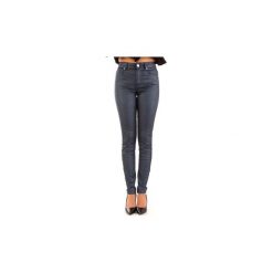 Jeansy slim fit Silvian Heach PGA18290JE. Niebieskie jeansy damskie relaxed fit marki Sinsay, z podwyższonym stanem. Za 408,86 zł.