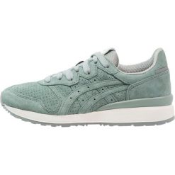 Onitsuka Tiger ALLY Tenisówki i Trampki chinois green. Zielone trampki i tenisówki damskie marki Onitsuka Tiger, z weluru. W wyprzedaży za 399,20 zł.