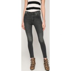 Vero Moda - Jeansy. Szare rurki damskie Vero Moda, bez wzorów, z elastanu, z podwyższonym stanem. W wyprzedaży za 59,90 zł.