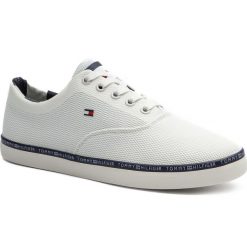 Tenisówki TOMMY HILFIGER - Essential Modern Mesh Vulc FM0FM02271 White 100. Białe półbuty męskie TOMMY HILFIGER, bez wzorów, z gumy, klasyczne, bez zapięcia. Za 299,00 zł.