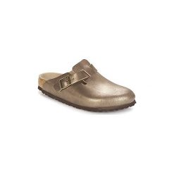 Chodaki Birkenstock BOSTON. Żółte klapki damskie Birkenstock, bez wzorów, bez obcasa. W wyprzedaży za 391,20 zł.