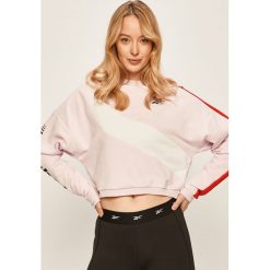 Reebok - Bluza. Różowe bluzy damskie Reebok, s, bez wzorów, z bawełny, bez rękawów, bez kaptura. Za 169,90 zł.