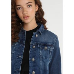 Tommy Jeans SLIM TRUCKER VIVIANNE Kurtka jeansowa newport mid blue. Niebieskie żakiety damskie Tommy Jeans, xxs, bez wzorów, z elastanu. Za 449,00 zł.