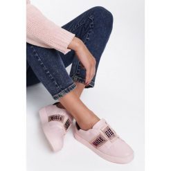 Różowe Sneakersy Move Around. Różowe buty sportowe damskie Renee. Za 59,99 zł.