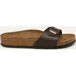 Birkenstock - Klapki Madrid. Pomarańczowe klapki damskie Birkenstock, bez wzorów, ze skóry ekologicznej, bez obcasa, na obcasie. Za 219,90 zł.
