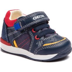 Sneakersy GEOX - B Rishon B.C B920RC 08510 C0735 M Navy/Red. Niebieskie trampki chłopięce Geox, bez wzorów, ze skóry, na rzepy. W wyprzedaży za 169,00 zł.