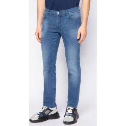 Jeansy Slim Fit Trussardi Jeans Soft Power 52J00000. Niebieskie jeansy męskie Trussardi Jeans, m, bez wzorów. W wyprzedaży za 429,00 zł.