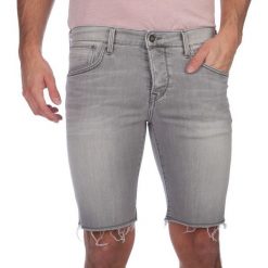 Pepe Jeans Szorty Męskie Chap 30 Szary. Szare szorty męskie marki Pepe Jeans, m, z jeansu, krótkie. W wyprzedaży za 229,00 zł.