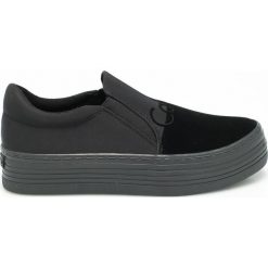 Calvin Klein Jeans - Tenisówki. Czarne trampki damskie slip on marki Calvin Klein Jeans, z jeansu. W wyprzedaży za 299,90 zł.