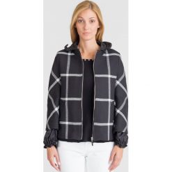CZARNA KURTKA W KRATĘ TWINSET. Czarne kurtki damskie Twinset, m, bez wzorów, z tkaniny, bez kaptura. Za 774,50 zł.