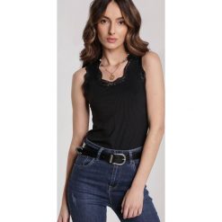 Czarny Top Amania. Czarne bluzki damskie Renee, s, bez wzorów, z dzianiny, z okrągłym kołnierzem. Za 39,99 zł.