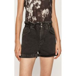 Answear - Szorty jeansowe Answear Lab. Czarne szorty damskie ANSWEAR, s, bez wzorów, z bawełny, casualowe. Za 89,90 zł.