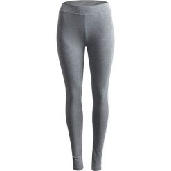 Legginsy damskie LEG601 - średni szary melanż - Outhorn. Szare spodnie damskie Outhorn, bez wzorów, z dresówki. W wyprzedaży za 39,99 zł.