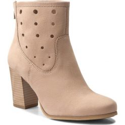 Botki LASOCKI - 70604-09 Beżowy. Brązowe buty zimowe damskie marki Lasocki, z materiału, na obcasie. W wyprzedaży za 229,99 zł.