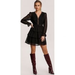 Czarna Sukienka Strophia. Czarne sukienki damskie Renee, s, bez wzorów, bez kołnierzyka, bez rękawów, mini. Za 199,99 zł.