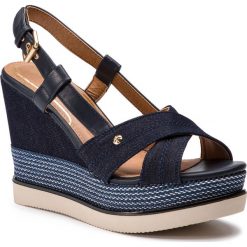Espadryle WRANGLER - Sunny Kelly WL91632A Navy 016. Niebieskie espadryle damskie Wrangler, z materiału. W wyprzedaży za 199,00 zł.