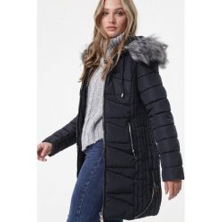 Granatowa Kurtka Nechells. Niebieskie kurtki damskie Born2be, na zimę, s, bez wzorów, eleganckie, długie, z kapturem. Za 239,99 zł.