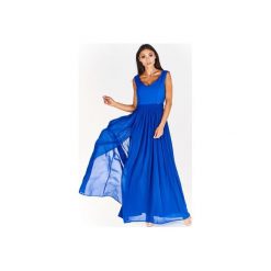 Sukienka maxi z dekoltem w serek, głębokim rozcięciem i fantazyjną wstawką z koronką na plecach. Niebieskie sukienki damskie Bird, s, w koronkowe wzory, z koronki, z dekoltem w serek, bez rękawów, maxi. Za 537,00 zł.