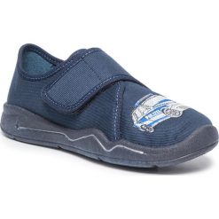 Kapcie SUPERFIT - 8-00298-80 S Blau. Niebieskie sandały chłopięce Superfit, z tworzywa sztucznego, bez zapięcia. W wyprzedaży za 139,00 zł.