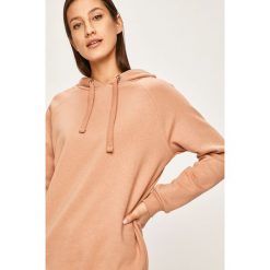 Answear - Bluza. Różowe bluzy damskie ANSWEAR, s, bez wzorów, z bawełny, bez rękawów, z kapturem. W wyprzedaży za 69,90 zł.