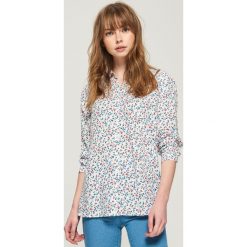 Wzorzysta koszula - Niebieski. Niebieskie koszule wiązane damskie Sinsay, l. Za 39,99 zł.
