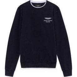 Bluza w kolorze granatowym. Niebieskie bluzy męskie Hackett London, m, bez wzorów, z dzianiny, z okrągłym kołnierzem, bez rękawów, bez kaptura. W wyprzedaży za 169,95 zł.