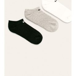Nike - Stopki (3 pack). Białe skarpetki męskie Nike, bez wzorów, z elastanu. Za 49,90 zł.
