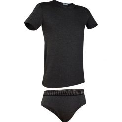 Męski komplet: T-shirt i slipy Enrico Coveri 1625SA. Czarne slipy męskie marki Astratex, m, z bawełny, z włoskim kołnierzykiem. Za 48,99 zł.