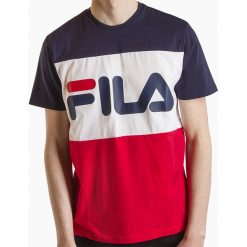 FILA DAY TEE > 681244-R69. Koszulki męskie Fila, xl, bez wzorów, z bawełny, street, z okrągłym kołnierzem, z krótkim rękawem, krótkie. Za 149,99 zł.