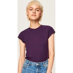 T-shirt z prążkowanej dzianiny - Fioletowy. Fioletowe t-shirty damskie Reserved, l, z dzianiny. Za 29,99 zł.