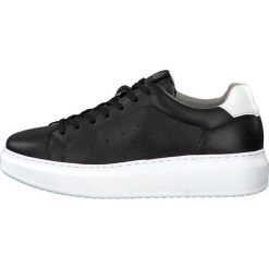 S.Oliver Damskie tenisówki BlackLeather 5-5–23630–33–003 (rozmiar 40). Trampki i tenisówki damskie S.Oliver, bez wzorów, z materiału, bez zapięcia. W wyprzedaży za 279,00 zł.