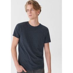 T-shirt basic - Granatowy. Niebieskie t-shirty damskie House, s, bez wzorów, bez kołnierzyka. W wyprzedaży za 19,99 zł.