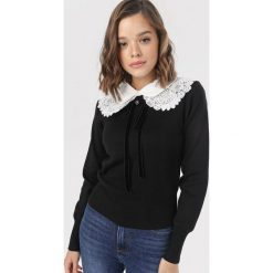 Czarny Sweter Thelyra. Czarne swetry damskie Born2be, s, bez wzorów, bez rękawów, bez kaptura. Za 119,99 zł.