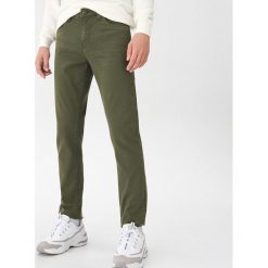 Spodnie slim fit - Zielony. Zielone spodnie męskie House, s, bez wzorów. W wyprzedaży za 49,99 zł.