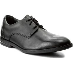 Półbuty CLARKS - Rufus Edge Bl 261268366 Black Leather. Czarne buty wizytowe męskie marki Clarks, ze skóry ekologicznej. W wyprzedaży za 179,00 zł.