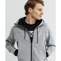 Feewear Bluza Oruro , szary, rozmiar XL. Szare bluzy męskie Feewear, xl, bez wzorów, z bawełny, z kapturem, bez rękawów, z kapturem. W wyprzedaży za 79,99 zł.