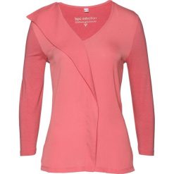 Bluzka shirtowa bonprix pastelowy dymny różowy. Różowe bluzki damskie marki bonprix, z wiskozy. Za 34,99 zł.