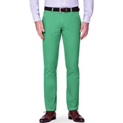 Spodnie J.Zielone Chino Soho. Zielone spodnie męskie marki LANCERTO, na co dzień, s, bez wzorów, z elastanu, casualowe. W wyprzedaży za 99,90 zł.