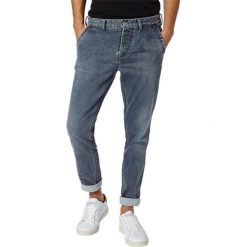 Spodnie w kolorze niebieskim. Niebieskie spodnie męskie Pepe Jeans, Mexx, Pierre Cardin, na co dzień, m, w paski. W wyprzedaży za 169,95 zł.