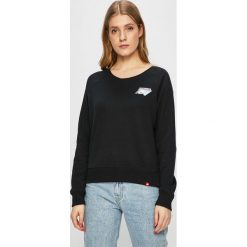 New Balance - Bluza. Czarne bluzy damskie New Balance, s, bez wzorów, z elastanu, bez rękawów, bez kaptura. W wyprzedaży za 149,90 zł.