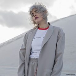 'COME ON BABY' WHITE T-SHIRt. Białe t-shirty męskie marki N/A, z klasycznym kołnierzykiem. Za 89,00 zł.
