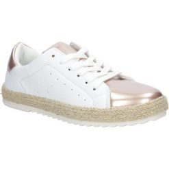 Białe buty sportowe espadryle sznurowane Casu R-227. Białe buty sportowe damskie Casu. Za 39,99 zł.