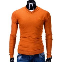 SWETER MĘSKI E74 - POMARAŃCZOWY. Brązowe swetry klasyczne męskie marki Ombre Clothing, m, z bawełny, z dekoltem w serek. Za 49,00 zł.