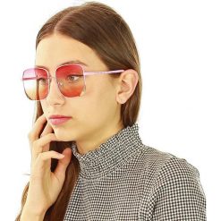 Kwadratowe okulary przeciwsłoneczne mazzini vintage style róż. Różowe okulary przeciwsłoneczne damskie LOOKS STYLE EYEWAER, klasyczne. W wyprzedaży za 59,90 zł.