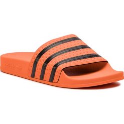 Klapki adidas - adilette CM8442 Actora/Cblack/Actora. Pomarańczowe klapki damskie Adidas, bez wzorów, z tworzywa sztucznego, bez obcasa. W wyprzedaży za 149,00 zł.